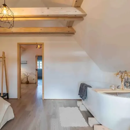 Villa Lucany Lla560 Comfortable