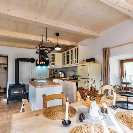 Villa Lucany Lla560 Comfortable *